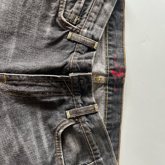 7FAM - Picture 3 of 5